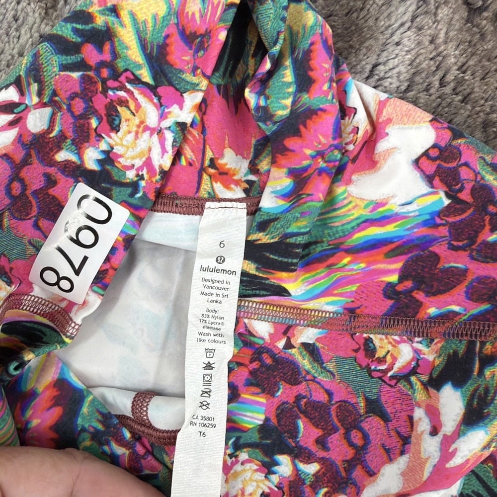 Lululemon Wunder Under Leggings Womens 6 Floral Spectrum Rainbow HR 27" HTF - Picture 9 of 10